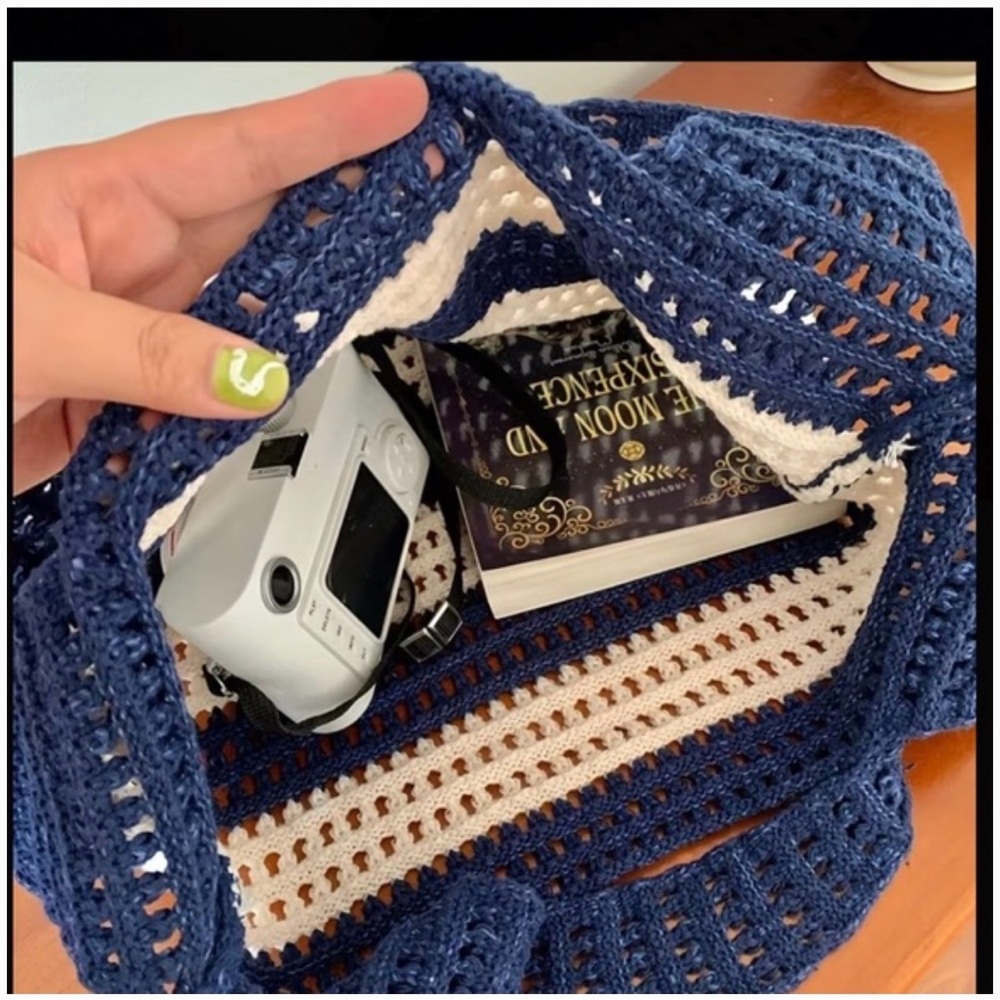 Bohemian Crochet Hobo Purse - Picture 2 of 4